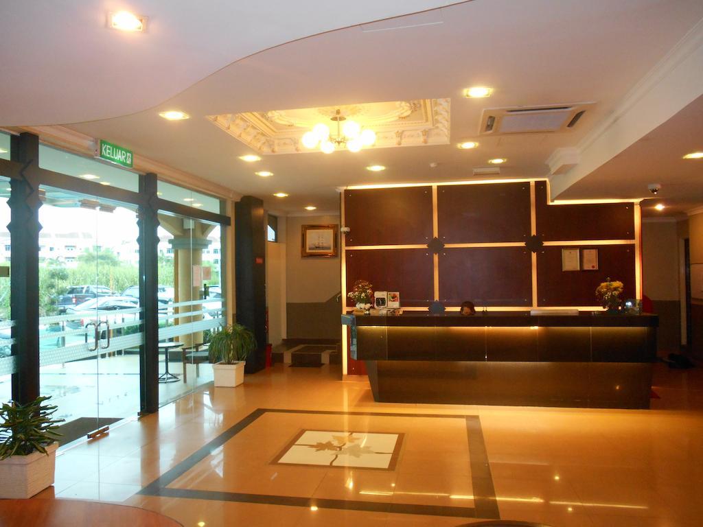 Sai Villa Hotel Near Klia&Klia2 Nilai Esterno foto