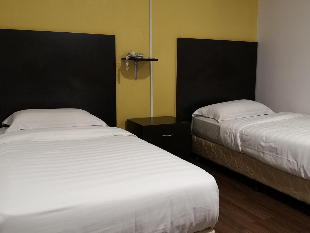 Sai Villa Hotel Near Klia&Klia2 Nilai Esterno foto
