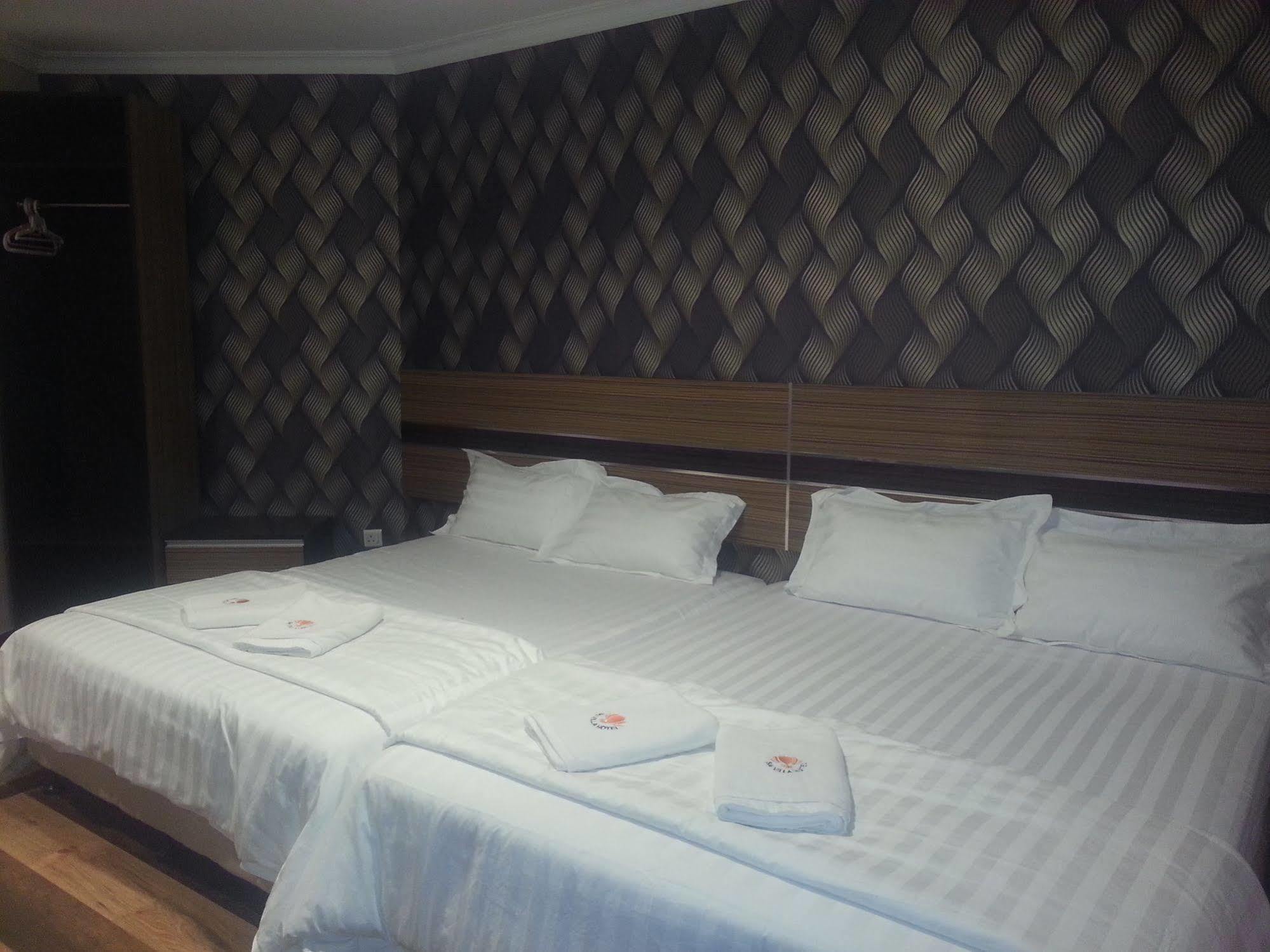 Sai Villa Hotel Near Klia&Klia2 Nilai Esterno foto